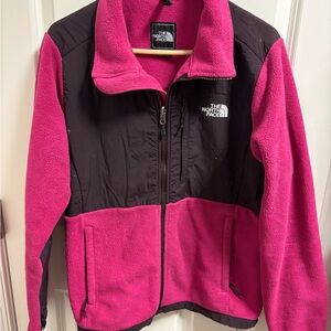 The North Face Women's Fuchsia Fleece Jacket
